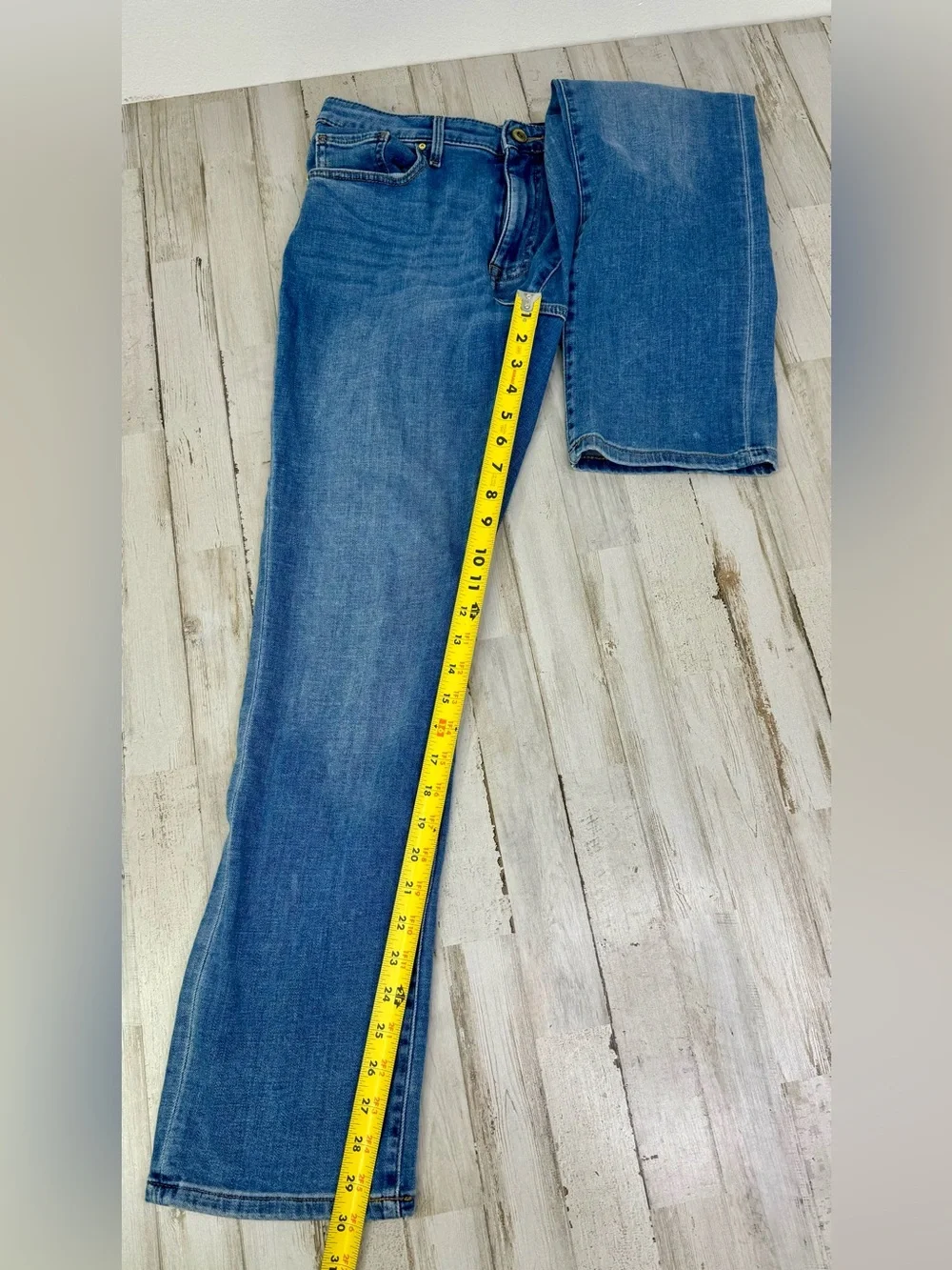 Tommy Hilfiger Jeans Women's Blue Wash 10 (33x30) Tribeca Straight Leg Denim